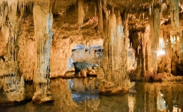 Neptune's Grotto