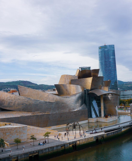 Alquiler de sillas de ruedas, scooters de movilidad, camas articuladas y grúas de traslado en Bilbao
