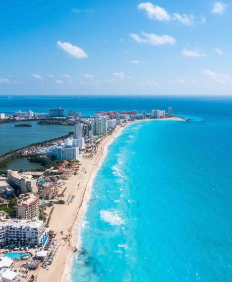 Rental of wheelchairs, mobility scooters, adjustable beds, and transfer hoists in Cancun