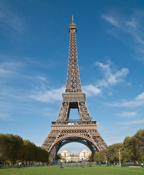 Rental of wheelchairs, mobility scooters, adjustable beds, and transfer hoists in Paris